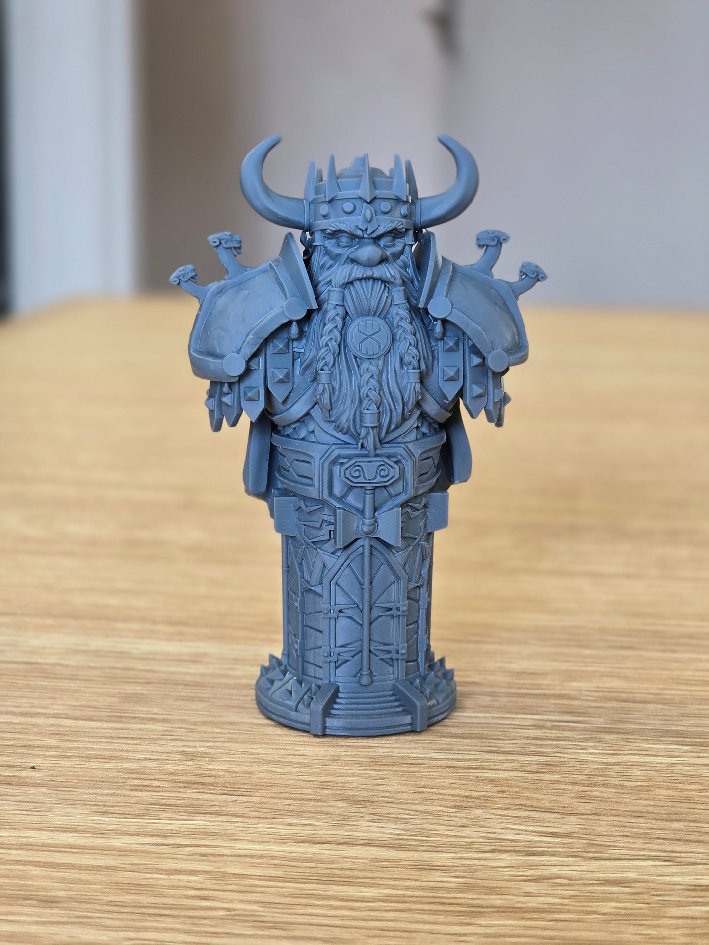 TytanTroll Miniatures - Dwarf King