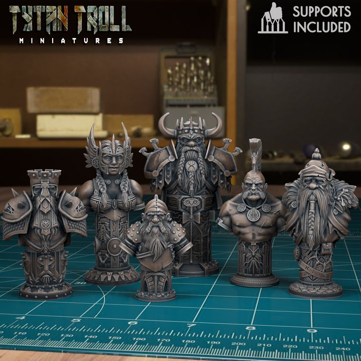 TytanTroll Miniatures - Dwarf Chess Side